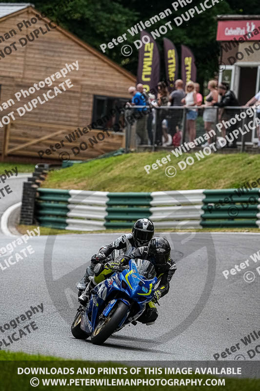 cadwell no limits trackday;cadwell park;cadwell park photographs;cadwell trackday photographs;enduro digital images;event digital images;eventdigitalimages;no limits trackdays;peter wileman photography;racing digital images;trackday digital images;trackday photos